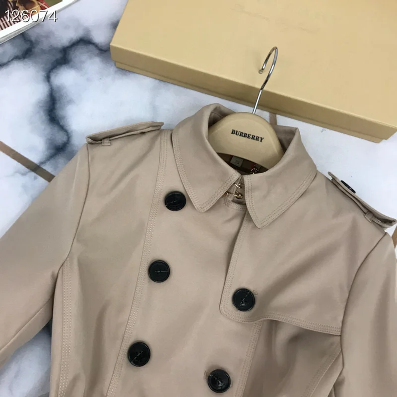 Burberry S-XL 26yr55 (9)